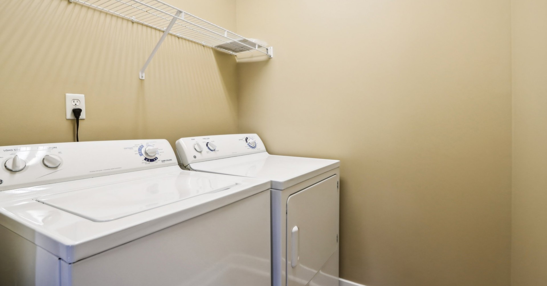 City Flats Renwick Washer and Dryer